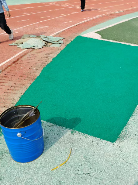 天水球场翻新修补改造专项服务介绍